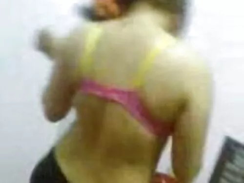 Un bărbat de culoare ...